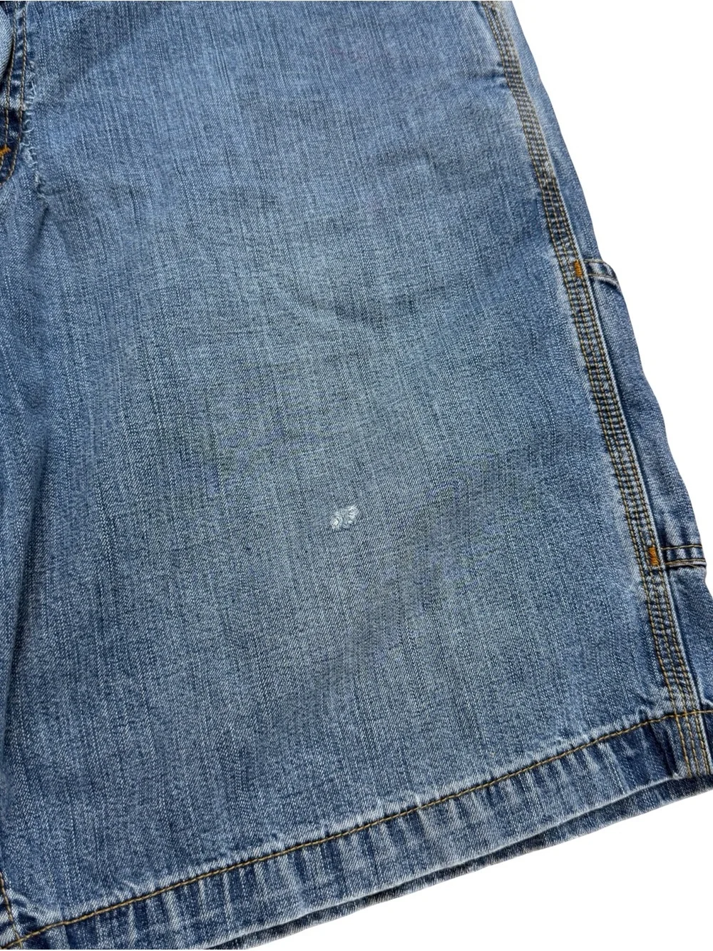 Vintage Y2K Levi’s Carpenter Medium Wash Blue Denim Jean Jort Shorts Size 36